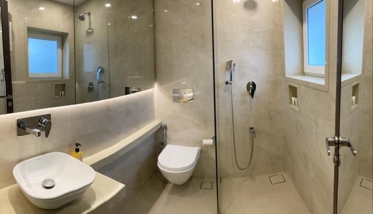 Hotel Landmark Fort Мумбай Екстериор снимка